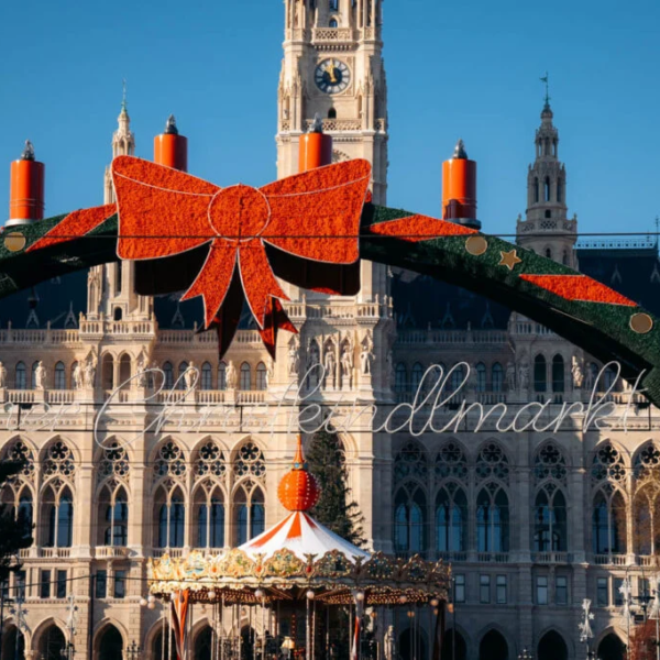 moonhoneytravel_Rathausplatz-Christmas-Market-3-1024x682